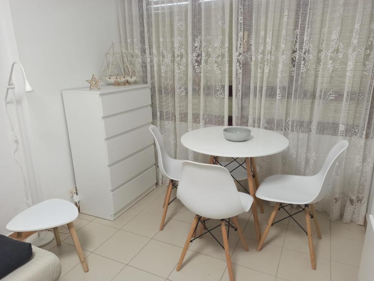 Sky Apartment Noja Luaran gambar